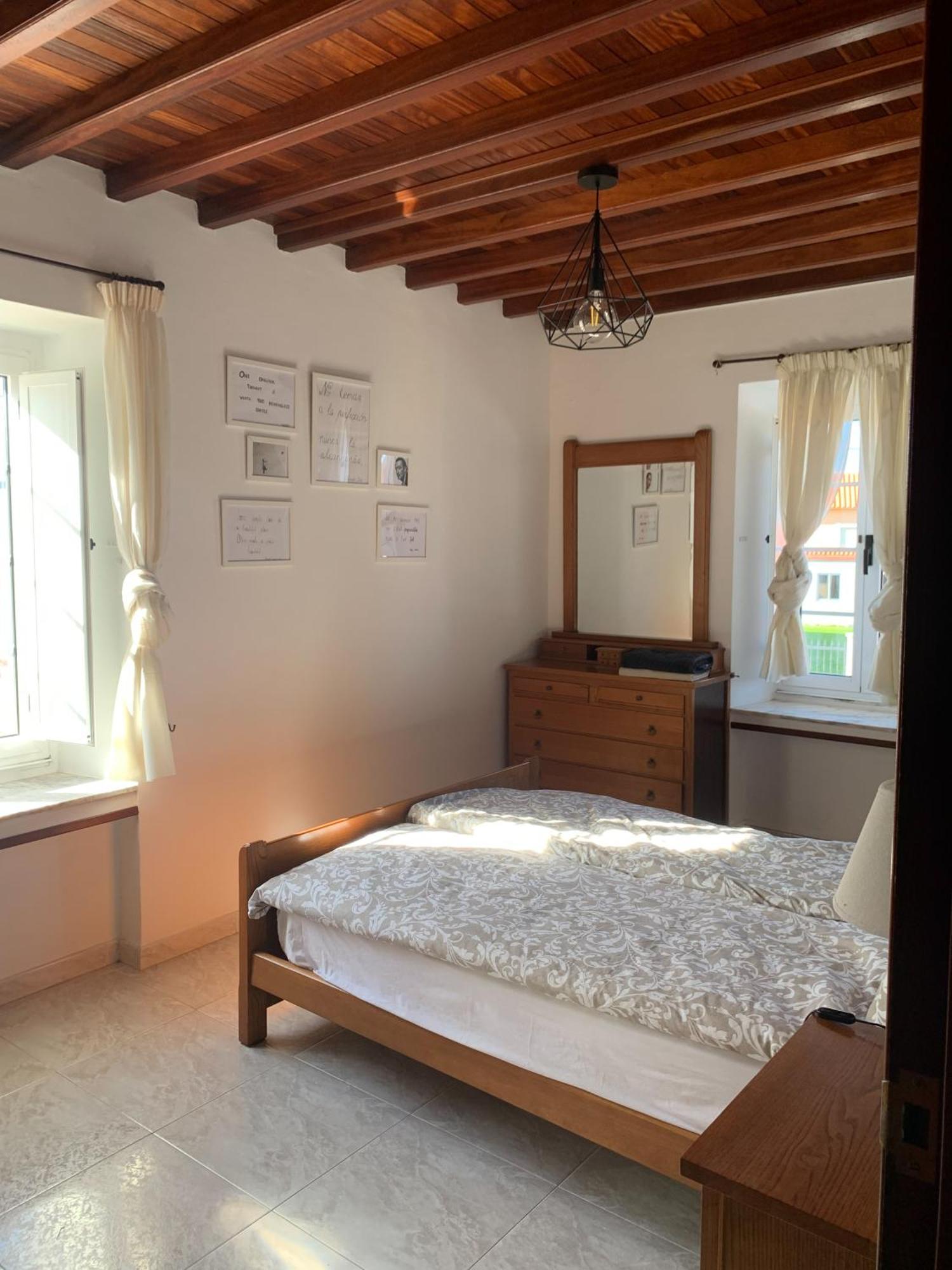 Beachfront Surf & Holiday House, Charming & Quiet Villarrube المظهر الخارجي الصورة